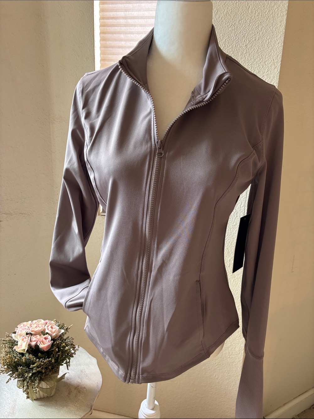 Velocity ZIP Up Athletic The Mantra Jacket